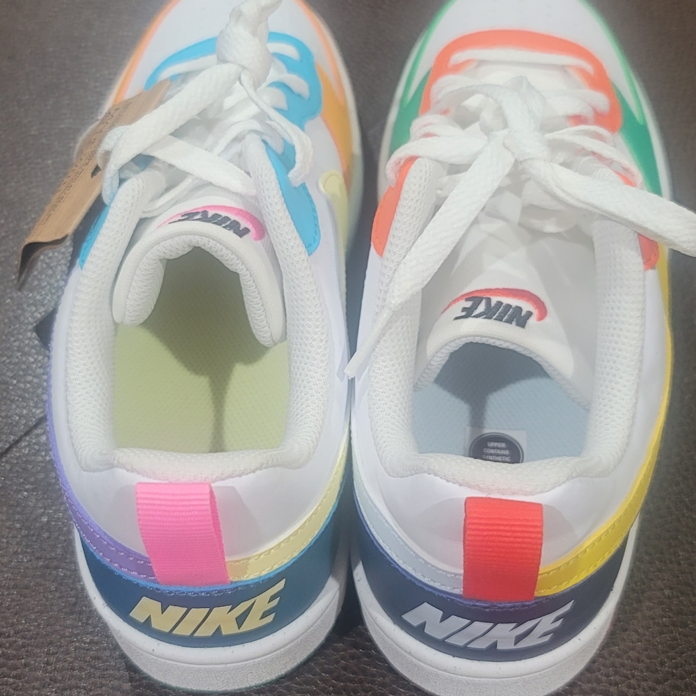 Nike 7Y Multi-Color